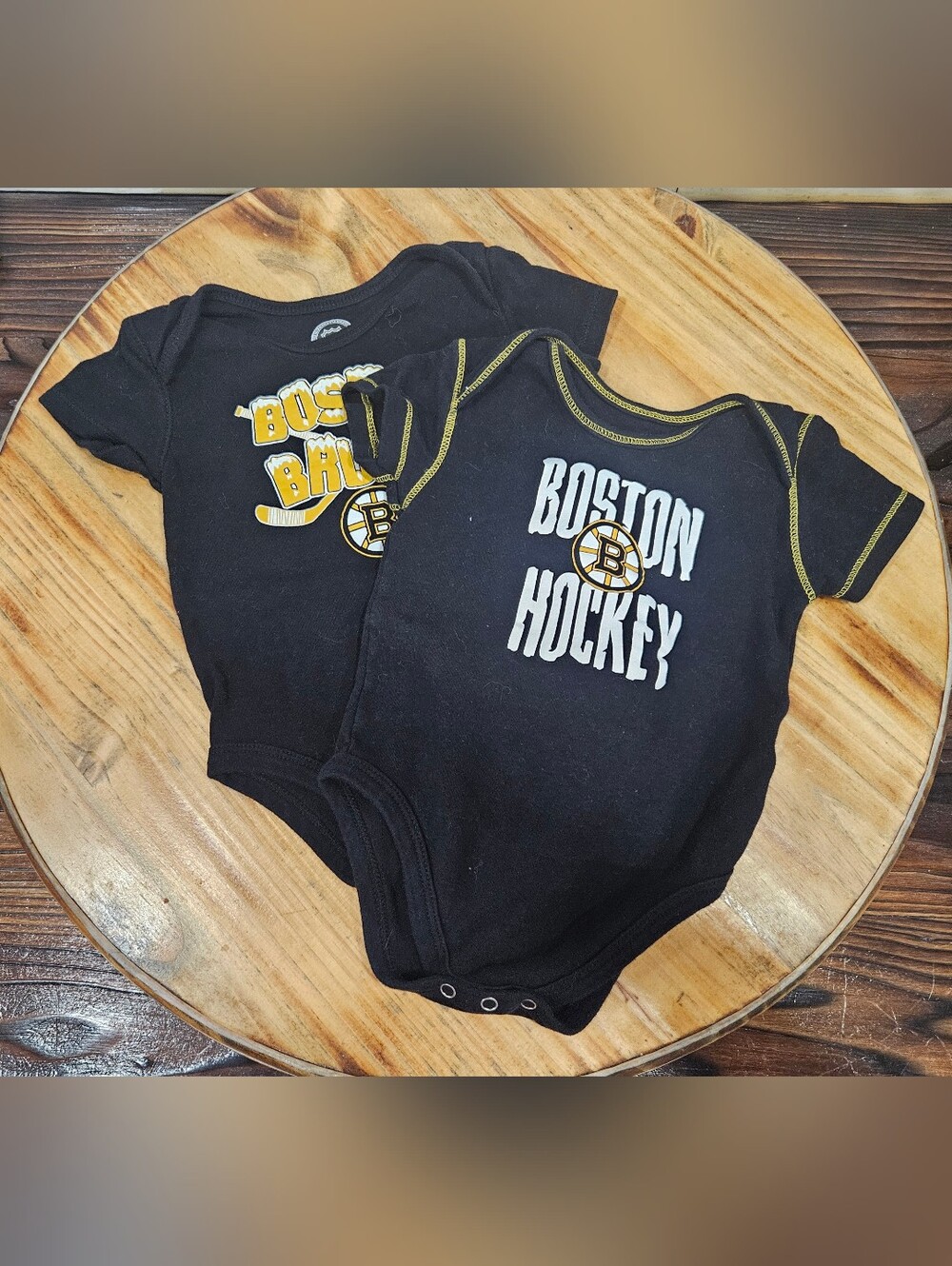NHL Boston Bruins Hockey Infant Toddler 18 months Onesies